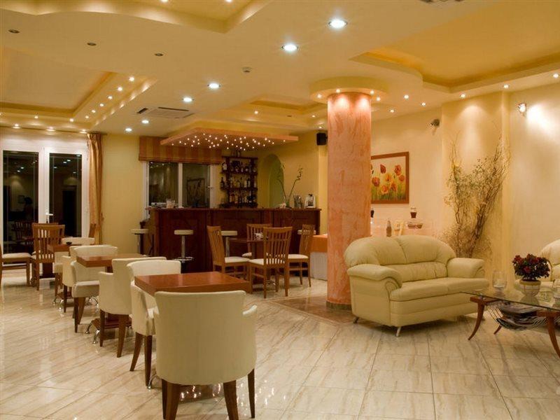 Lazaratos Hotel Kouvalata Dış mekan fotoğraf