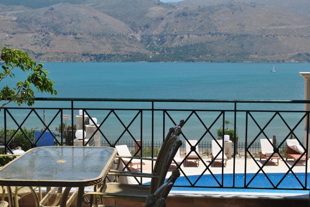 Lazaratos Hotel Kouvalata Dış mekan fotoğraf
