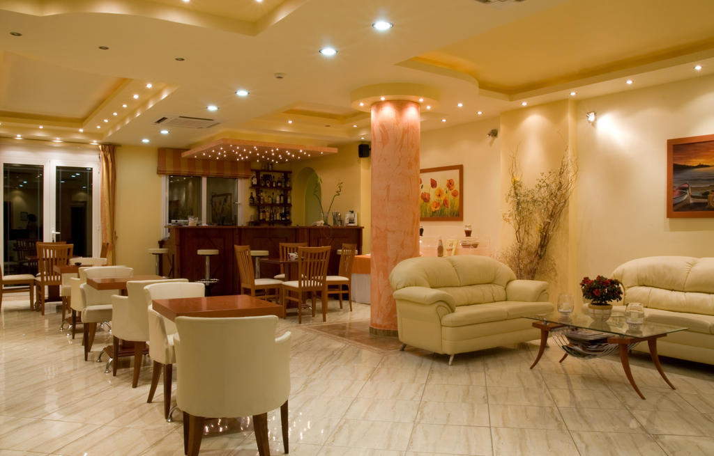 Lazaratos Hotel Kouvalata Dış mekan fotoğraf