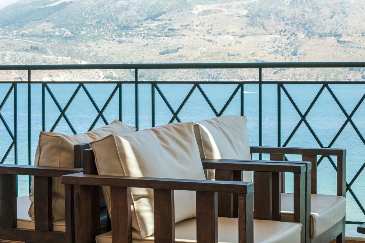 Lazaratos Hotel Kouvalata Dış mekan fotoğraf
