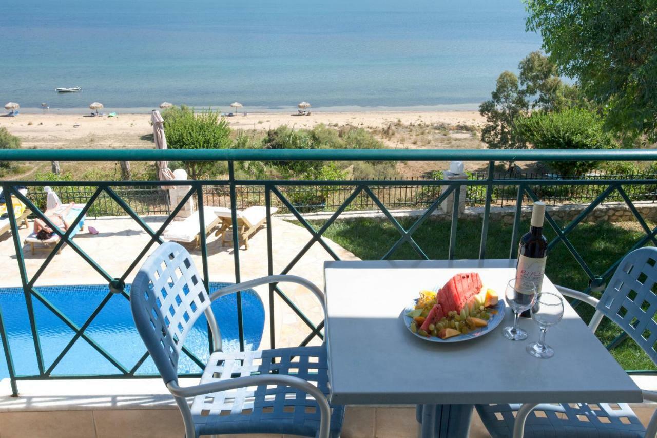 Lazaratos Hotel Kouvalata Dış mekan fotoğraf